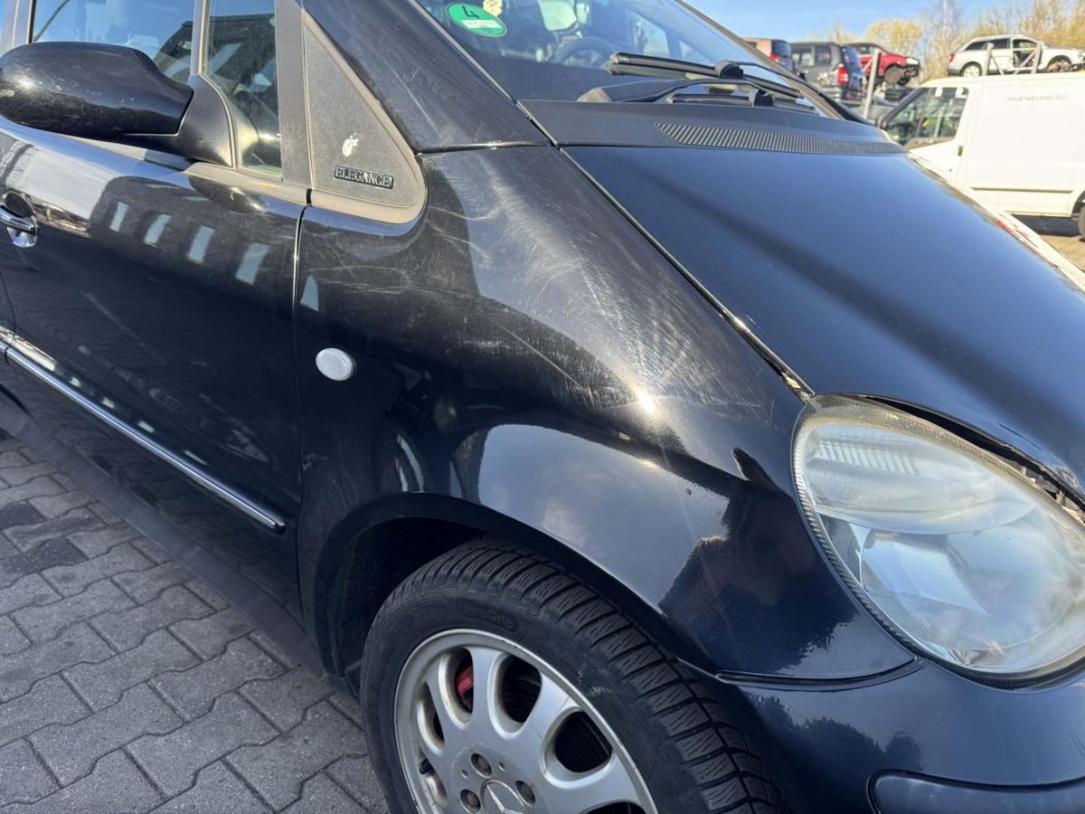 Mercedes A Klasse W169 original Kotfl&uuml;gel vorn rechts 696 Nachtschwarz Bj.2001
